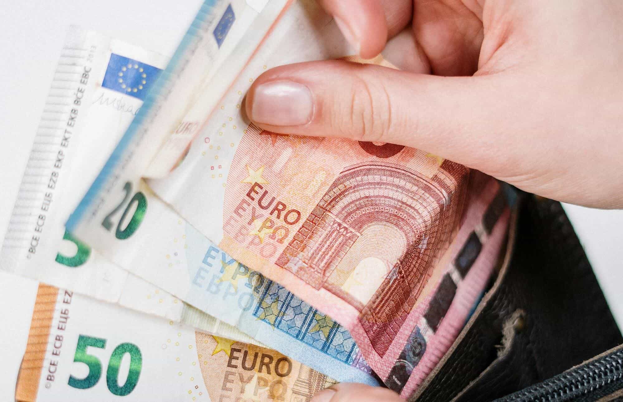 ¿Por qué las visitas regulares al dentista te ahorran dinero a largo plazo?